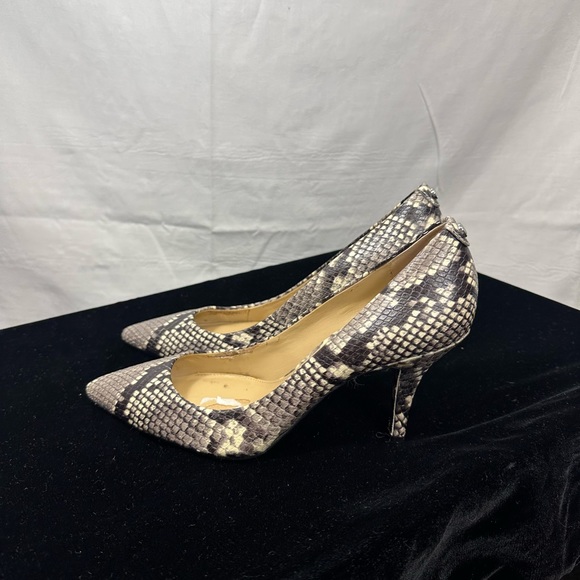 Michael Kors Snake Skin High Heel pumps size 8.5 shoe - Picture 4 of 10